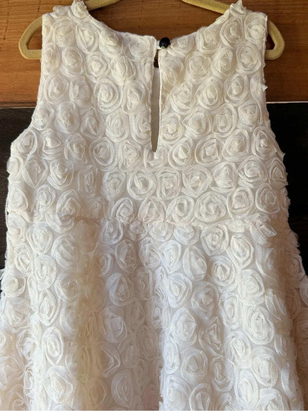 Baby Gap: Elegant Ivory summer Rosette Girls' Dress (size 5)